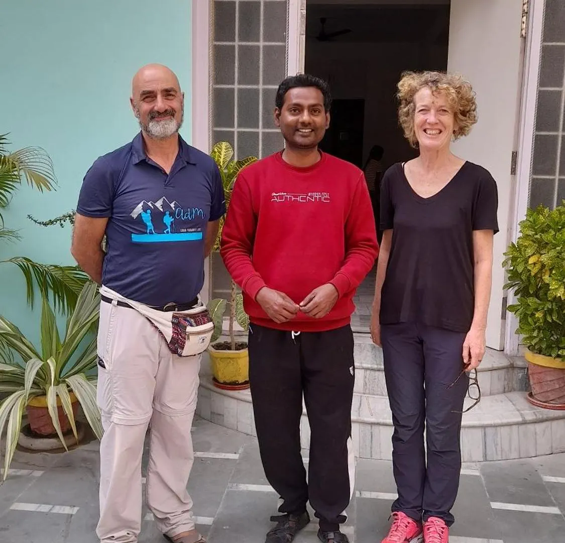 Kanak Home Stay Varanasi Bed & Breakfast