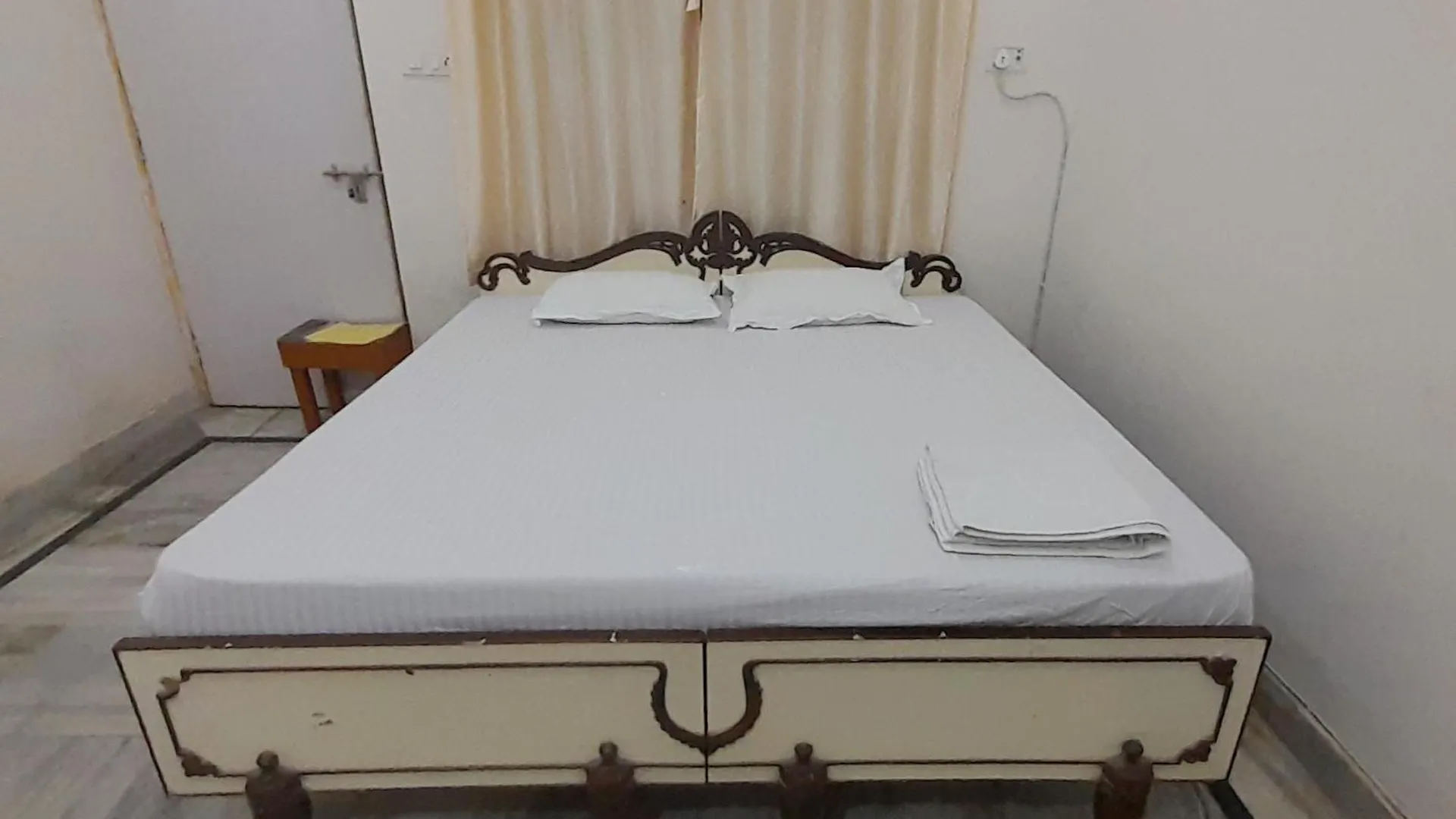 Kanak Home Stay Varanasi 0*,